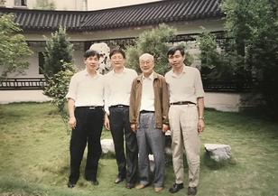 专家组教授合影